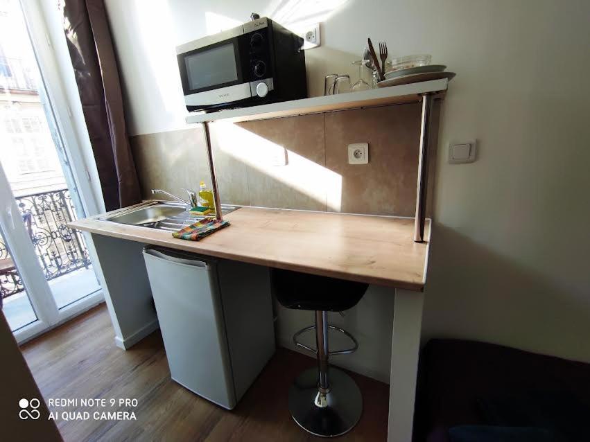 Hotel Lyonnais Nice Bagian luar foto